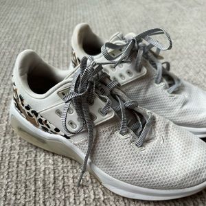 Nike Air Max Bella TR 4 Premium